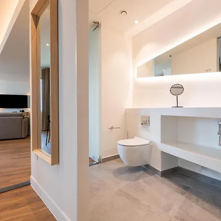 Aparthotel Limehome Gatwickstraat 3*