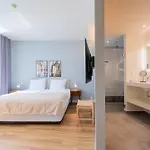 Aparthotel Limehome Westerpark 3*