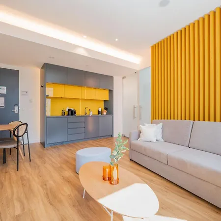 Limehome Gatwickstraat Aparthotel Amsterdam