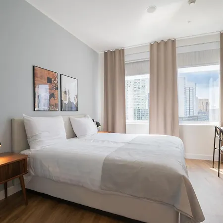 Limehome Gatwickstraat