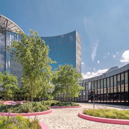 Limehome Gatwickstraat