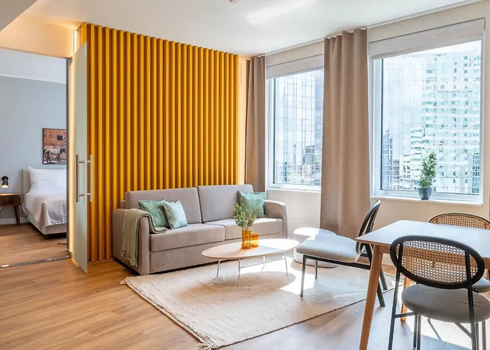 Aparthotel Limehome Gatwickstraat 3*