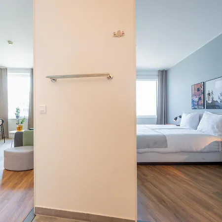 Limehome Gatwickstraat Apartment